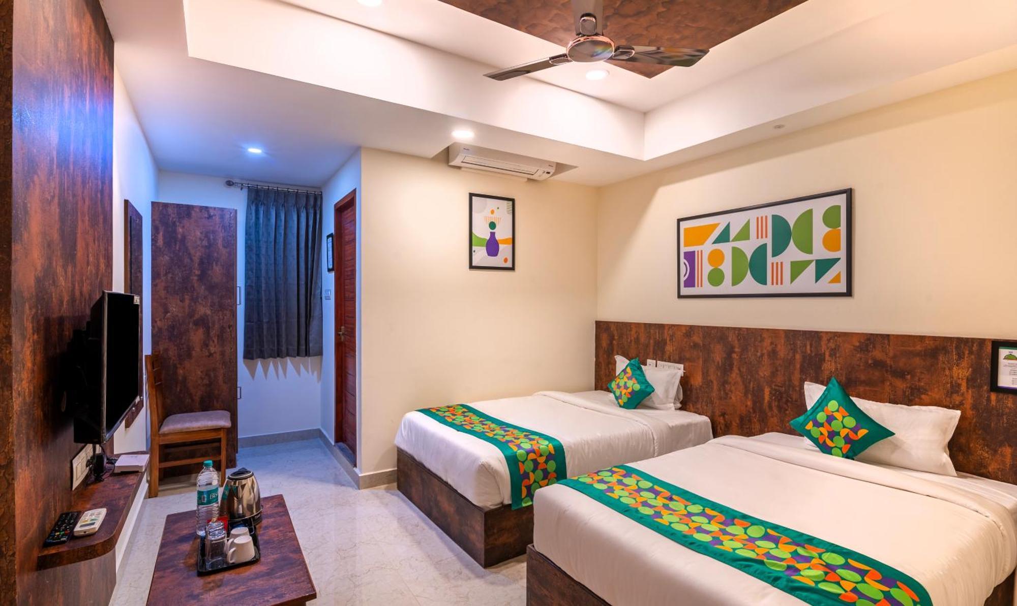 Hotel Treebo Rakshitha, Porur Chennai